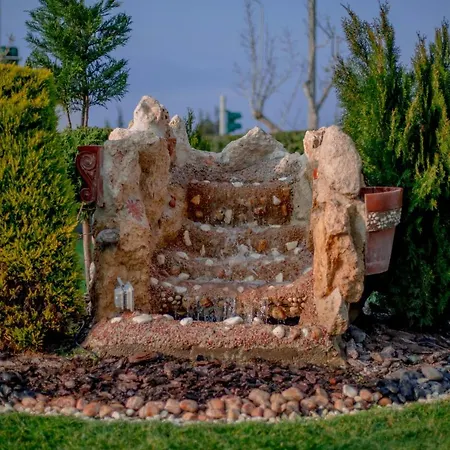 Garden Villa Afytos Exterior photo
