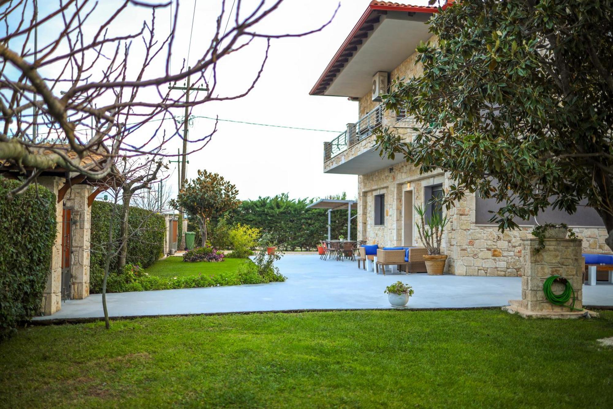 Garden * Afytos