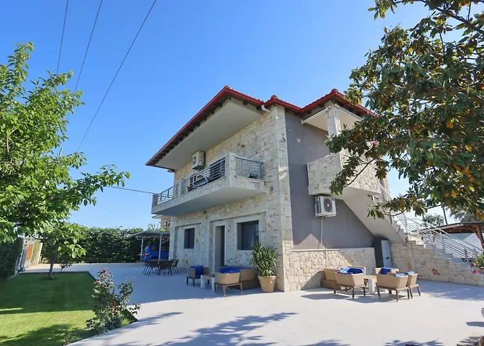 Garden Villa Afytos